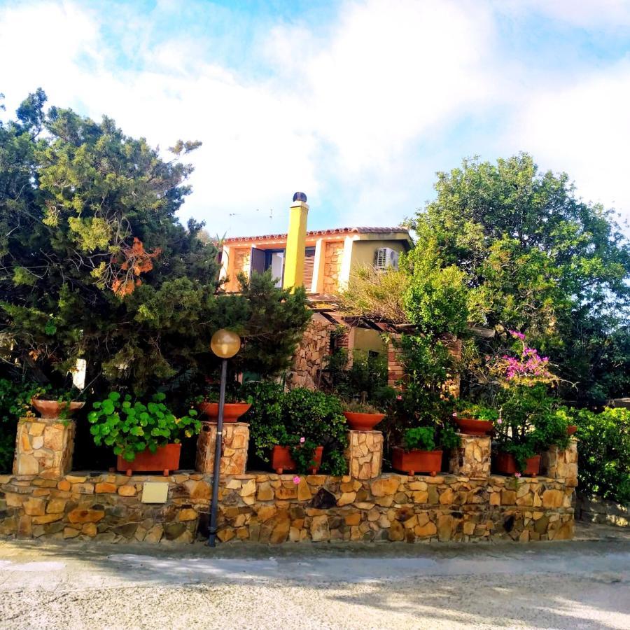 Villa Milena Villasimius, Wifi Gratuito, Ampio Giardino A 300 M Dal Mare Exterior foto
