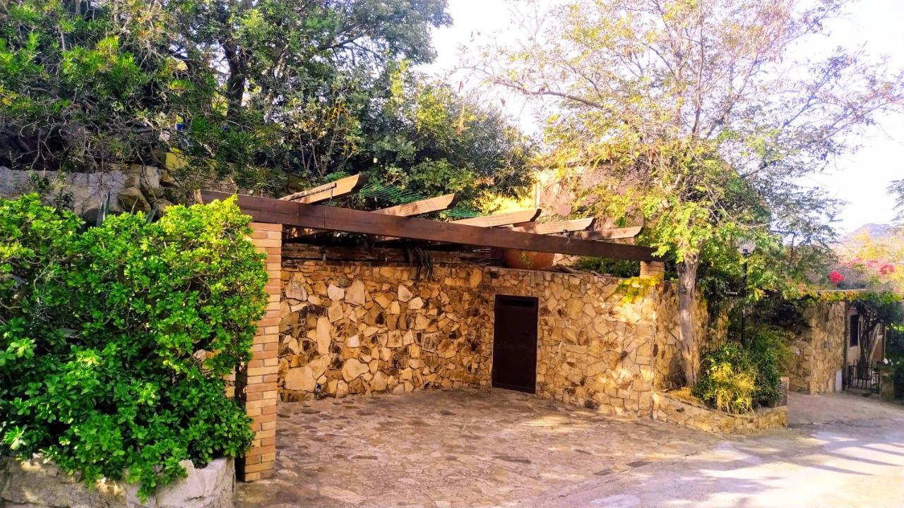 Villa Milena Villasimius, Wifi Gratuito, Ampio Giardino A 300 M Dal Mare Exterior foto